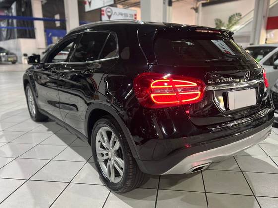MERCEDES-BENZ GLA 200 1.6 CGI ADVANCE 16V TURBO FLEX 4P AUTOMÁTICO